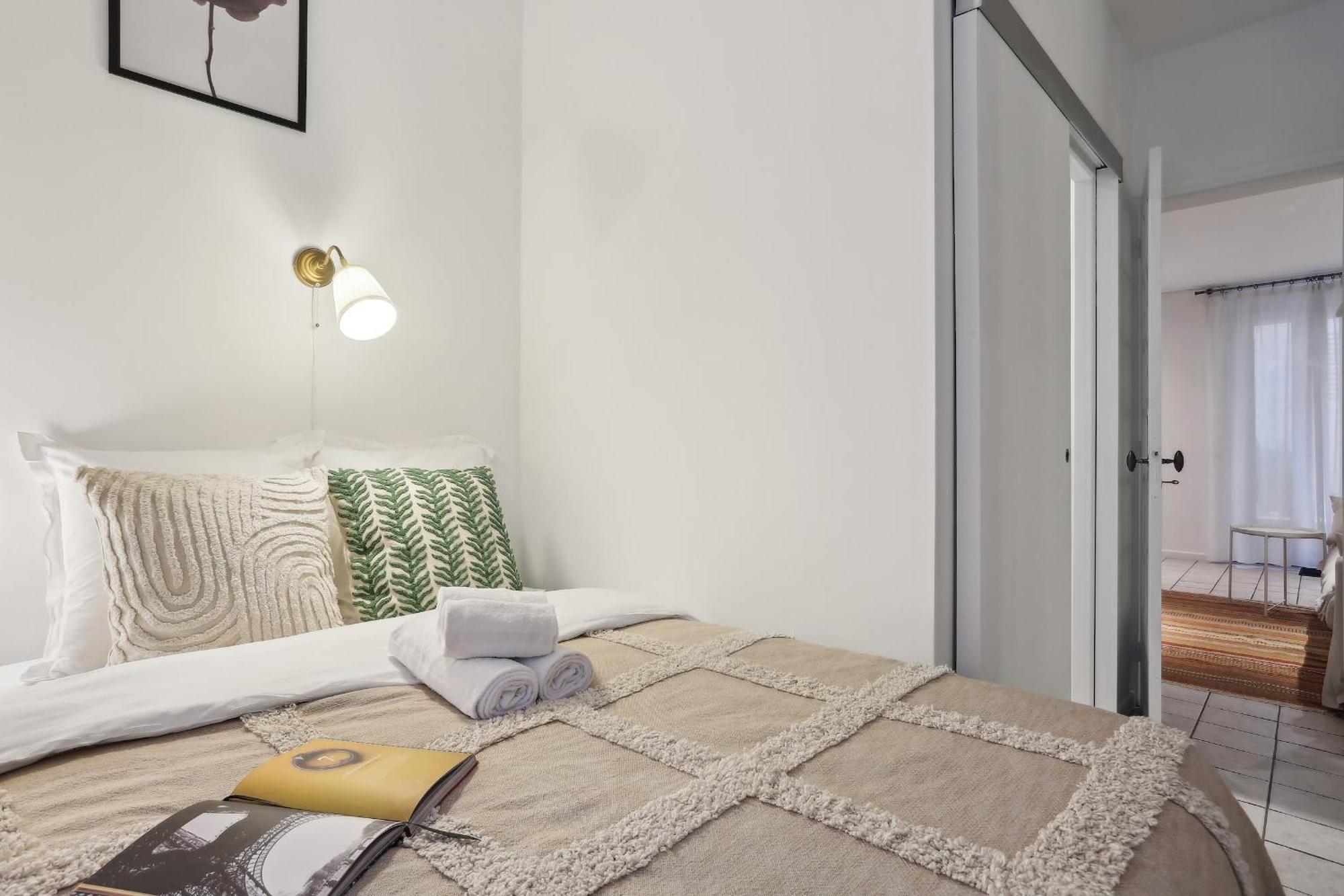 Les Invalides & Eiffel Tower - 1br - Cityapartmentstay Appartamento *