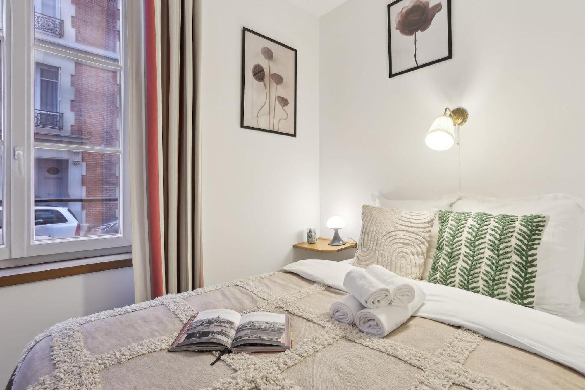Les Invalides & Eiffel Tower - 1br - Cityapartmentstay Appartamento *